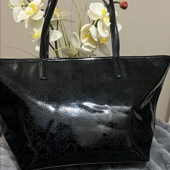 Kate Spade Harmony Metro Black Tote EUC retail $179 - Picture 4 of 9